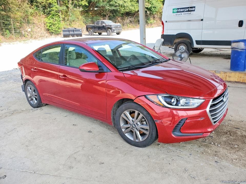 2017 HYUNDAI ELANTRA SE 4