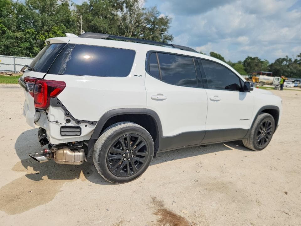 2022 GMC ACADIA SLT 3