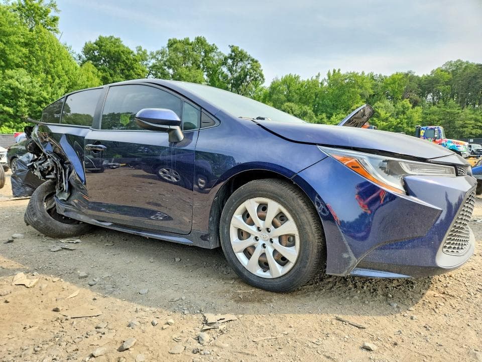 2020 TOYOTA COROLLA LE 4