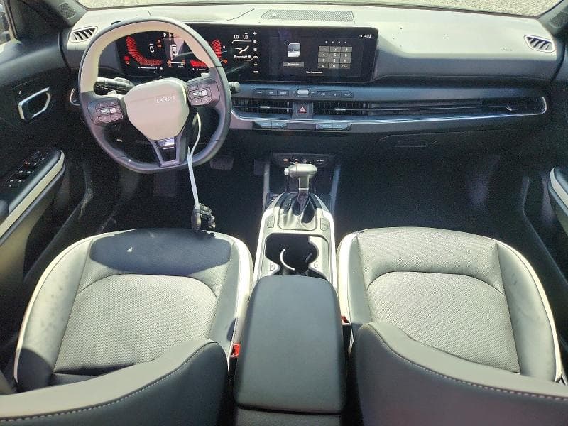 2026 KIA K4 GT LINE 8
