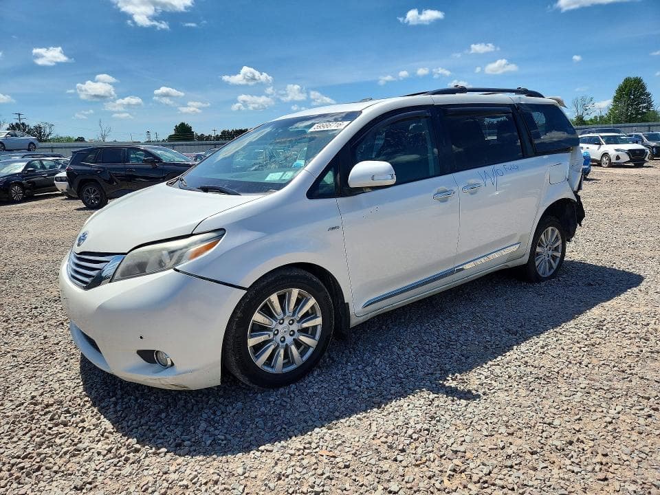 2017 TOYOTA SIENNA - 1