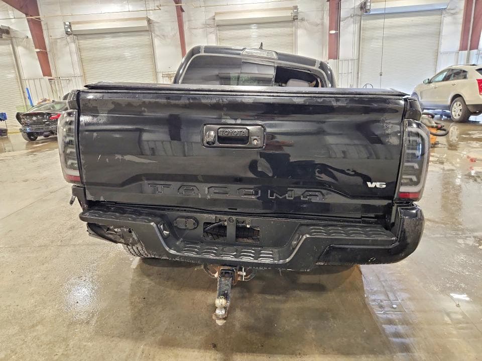 2019 TOYOTA TACOMA TRD SPORT 6