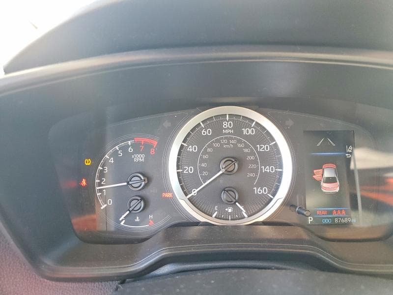 2022 TOYOTA COROLLA LE 9