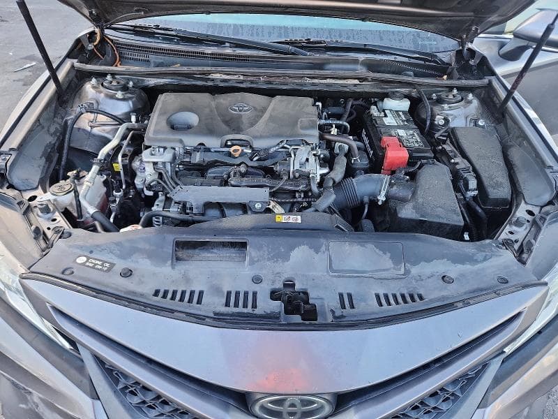 2019 TOYOTA CAMRY SE 11