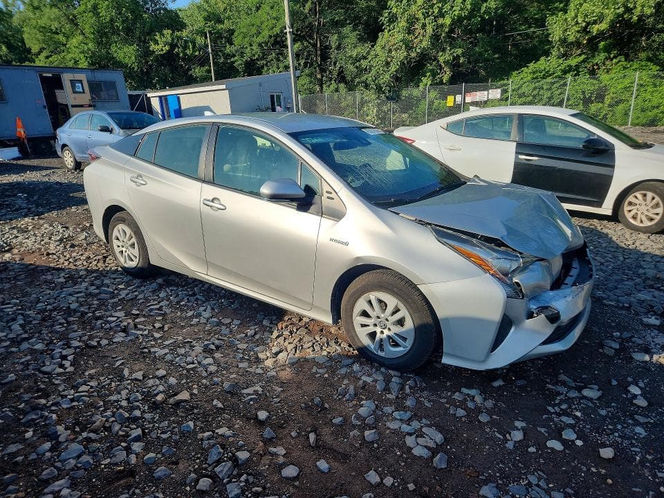 2018 TOYOTA PRIUS ONE 4