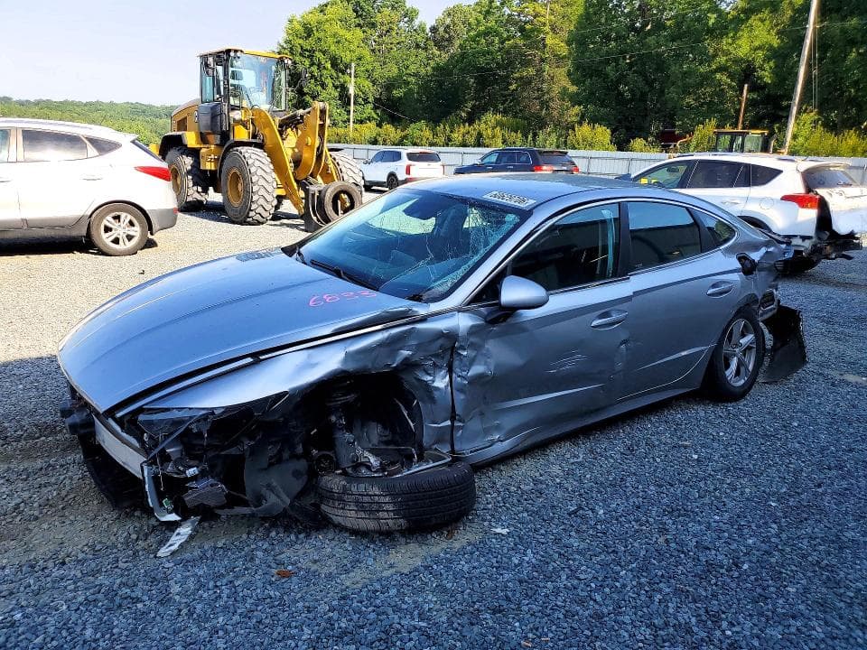 2021 HYUNDAI SONATA SE - 1