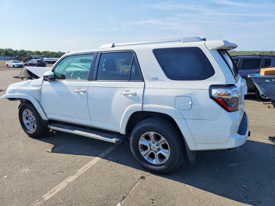 2018 TOYOTA 4RUNNER SR5 PREMIUM 2