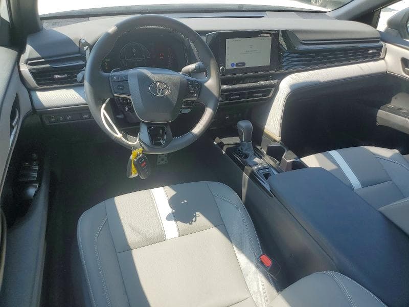 2026 TOYOTA CAMRY SE 8