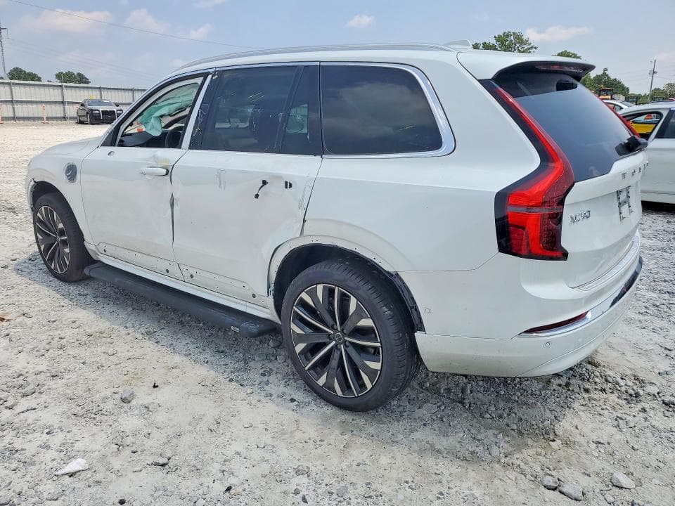 2025 VOLVO XC90 ULTRA 2