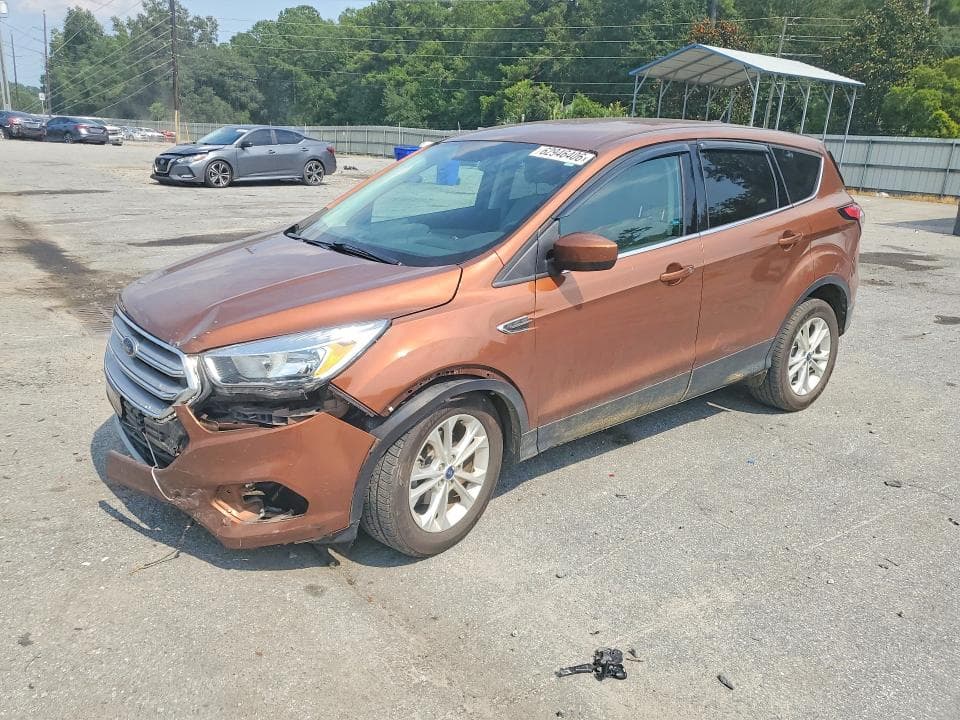 2017 FORD ESCAPE SE - 1
