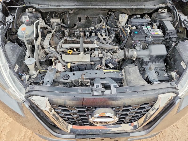 2020 NISSAN KICKS SR 11