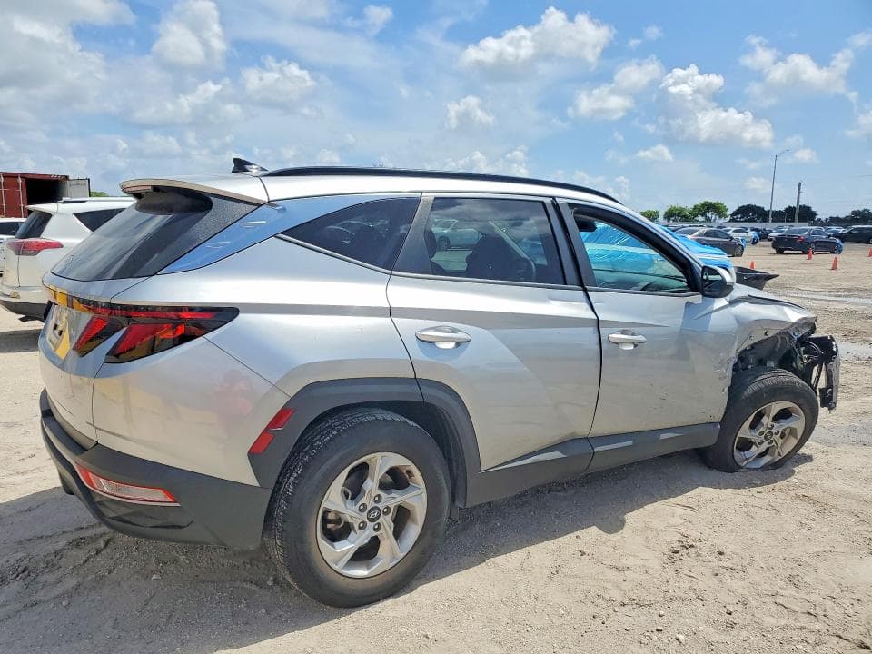 2024 HYUNDAI TUCSON SEL 3