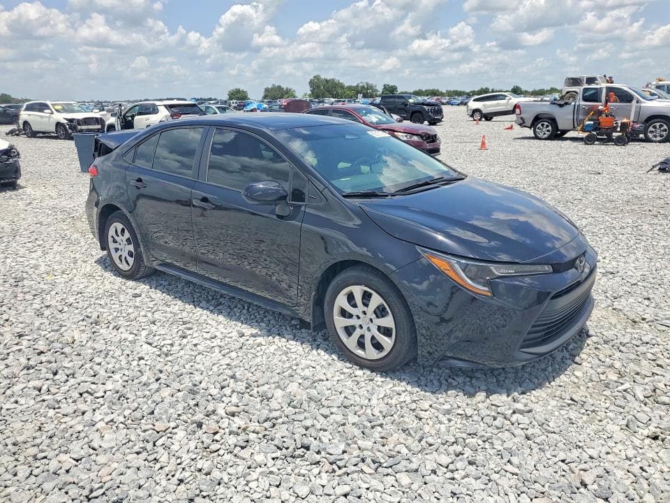 2025 TOYOTA COROLLA LE 4