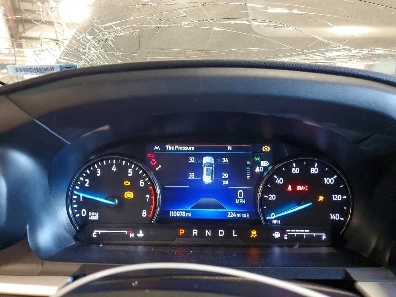 2022 FORD EXPLORER XLT 9