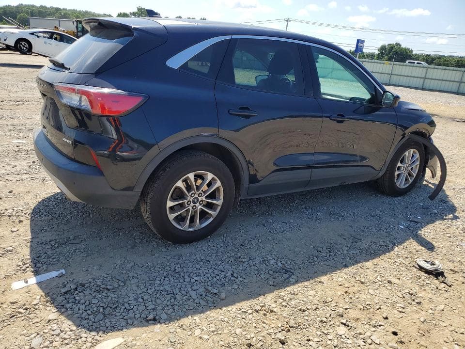 2021 FORD ESCAPE SE 3