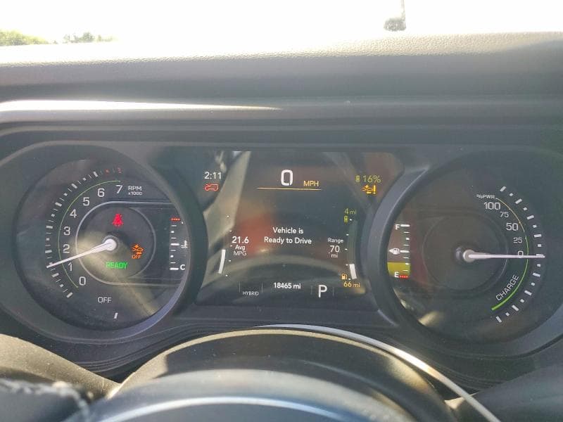 2025 JEEP WRANGLER SAHARA 4XE 9