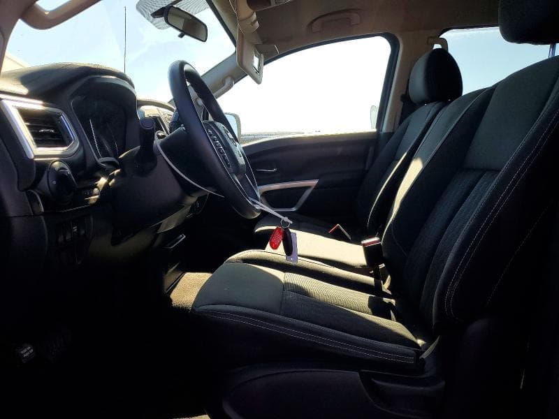 2017 NISSAN TITAN S 7