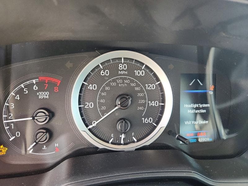 2022 TOYOTA COROLLA LE 9