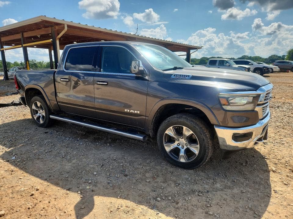 2020 RAM 1500 LARAMIE 4
