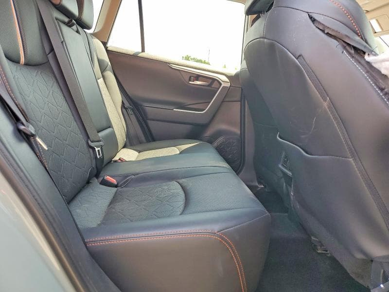 2019 TOYOTA RAV4 ADVENTURE 10
