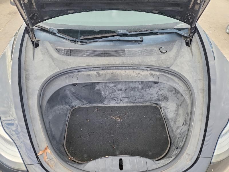 2018 TESLA MODEL 3 11