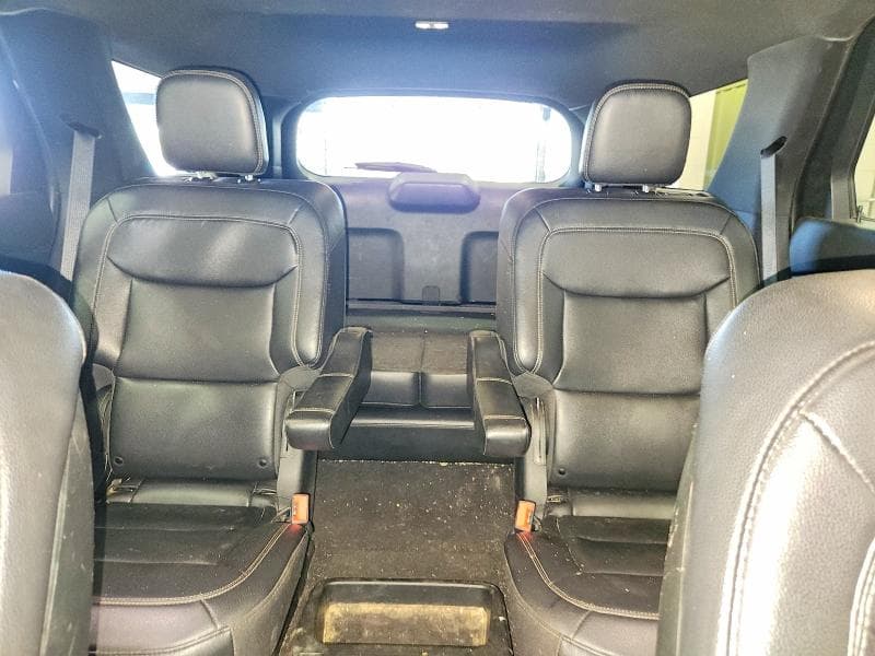 2020 FORD EXPLORER XLT 10