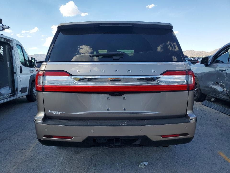 2019 LINCOLN NAVIGATOR RESERVE 6