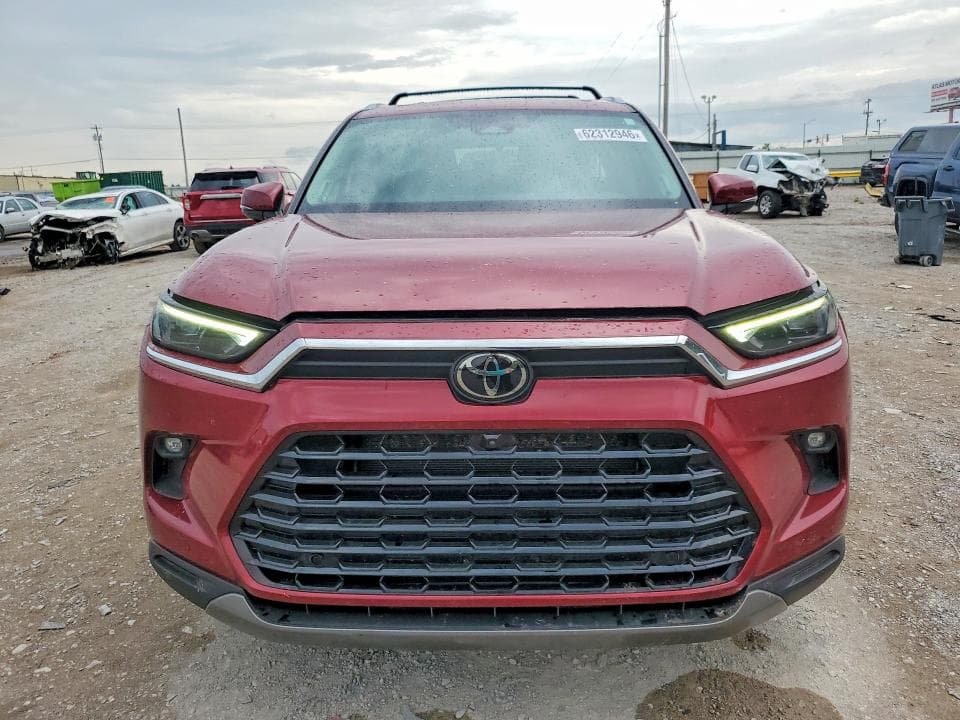 2024 TOYOTA GRAND HIGHLANDER PLATINUM 5