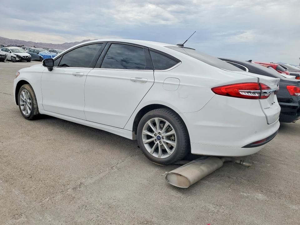 2017 FORD FUSION SE 2