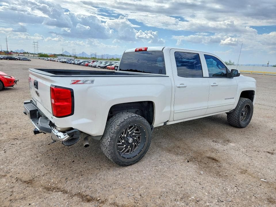 2017 CHEVROLET SILVERADO K1500 LT 3
