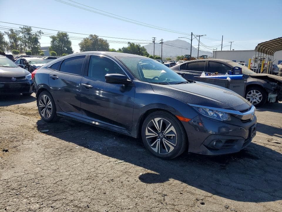 2018 HONDA CIVIC EX 4