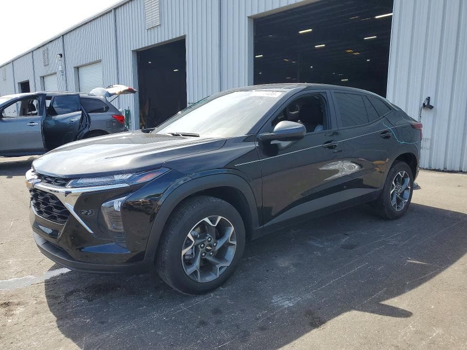 2025 CHEVROLET TRAX LS - 1