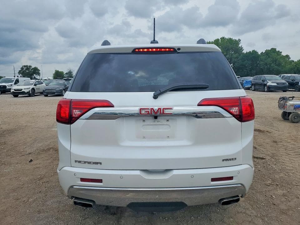 2018 GMC ACADIA DENALI 6
