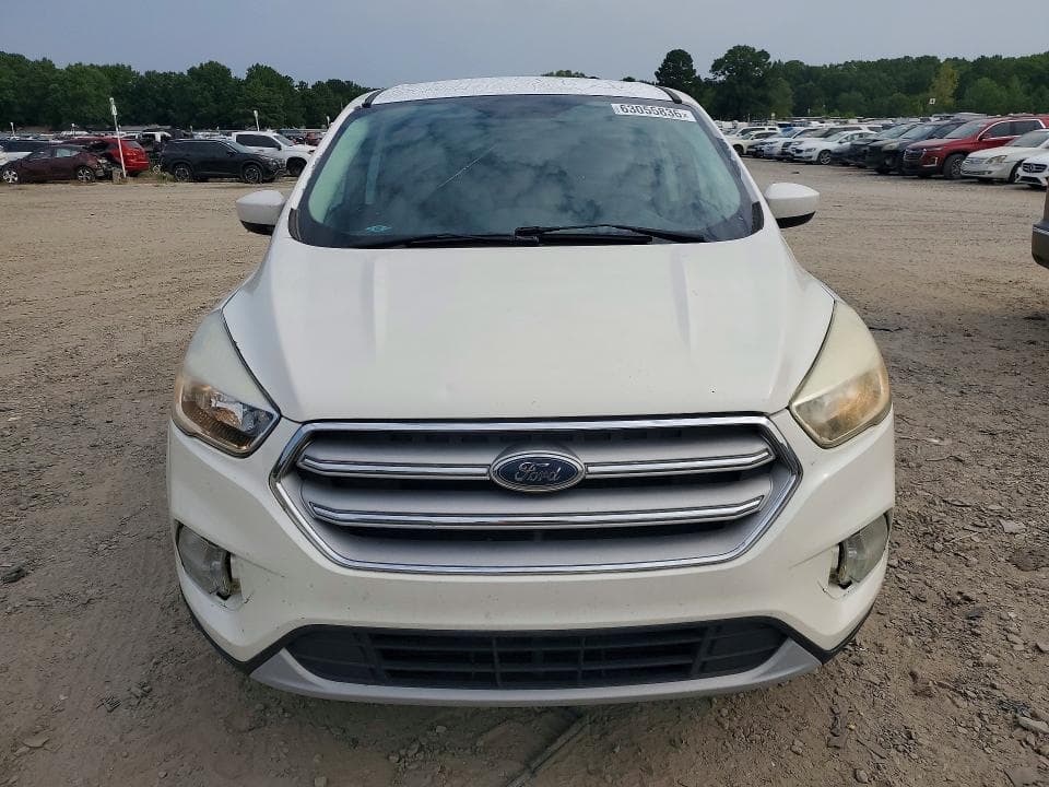 2017 FORD ESCAPE SE 5