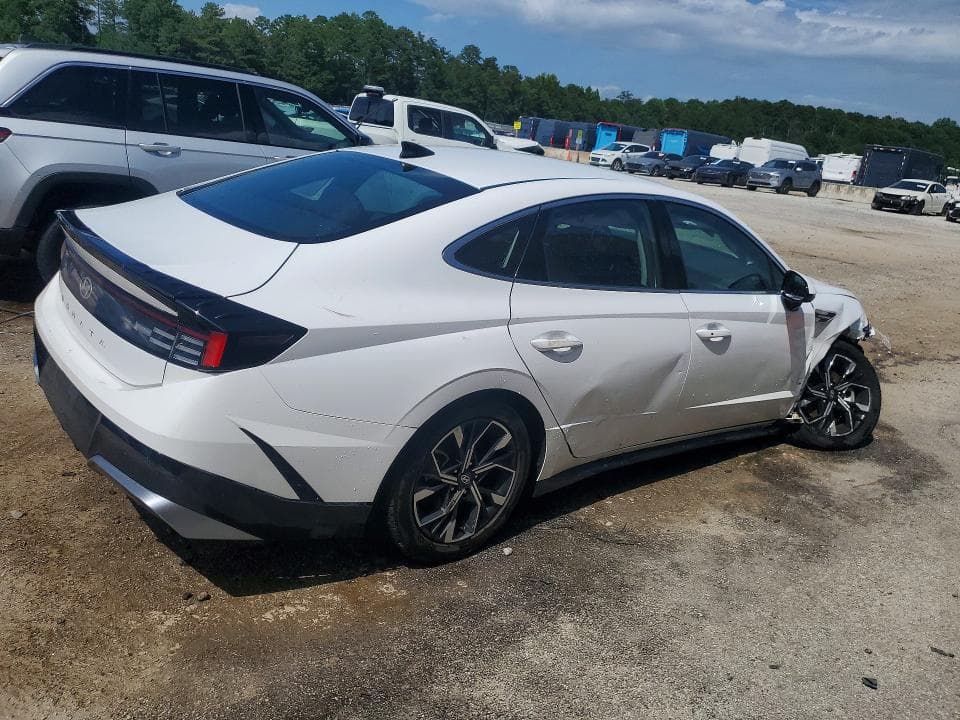 2025 HYUNDAI SONATA SEL 3