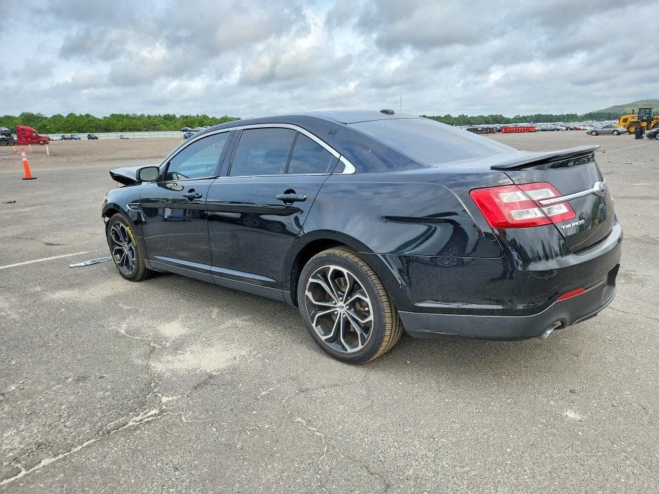 2018 FORD TAURUS SHO 2