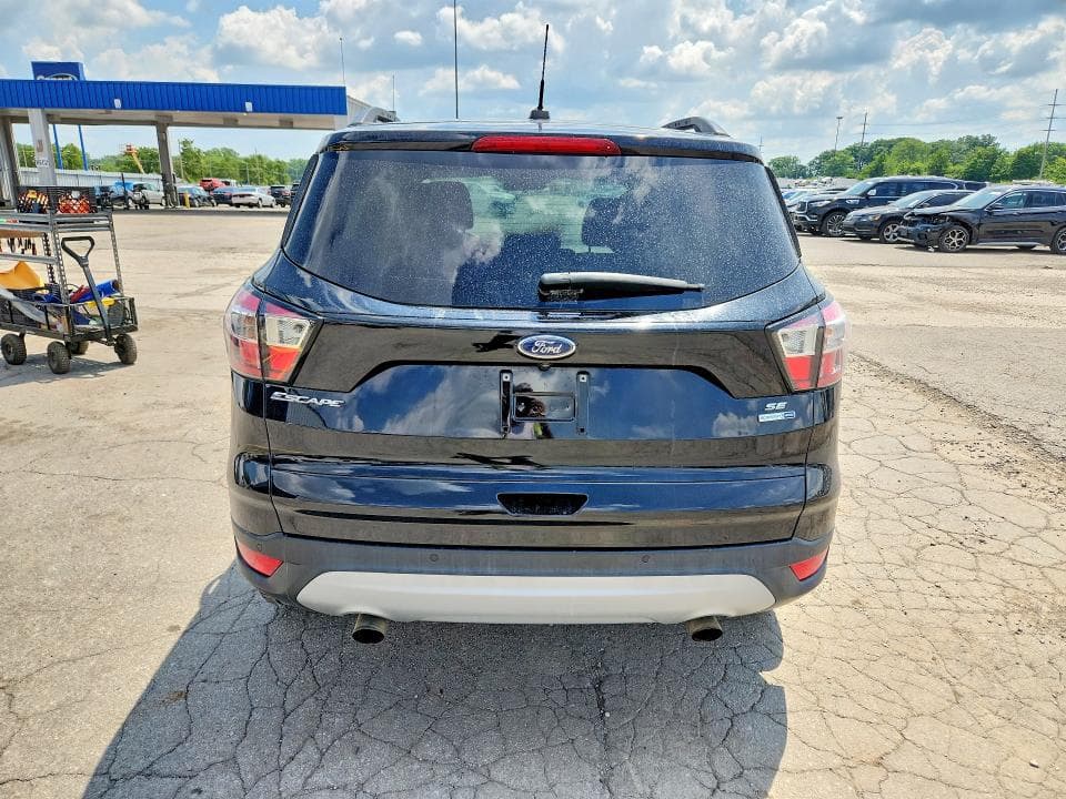 2017 FORD ESCAPE SE 6