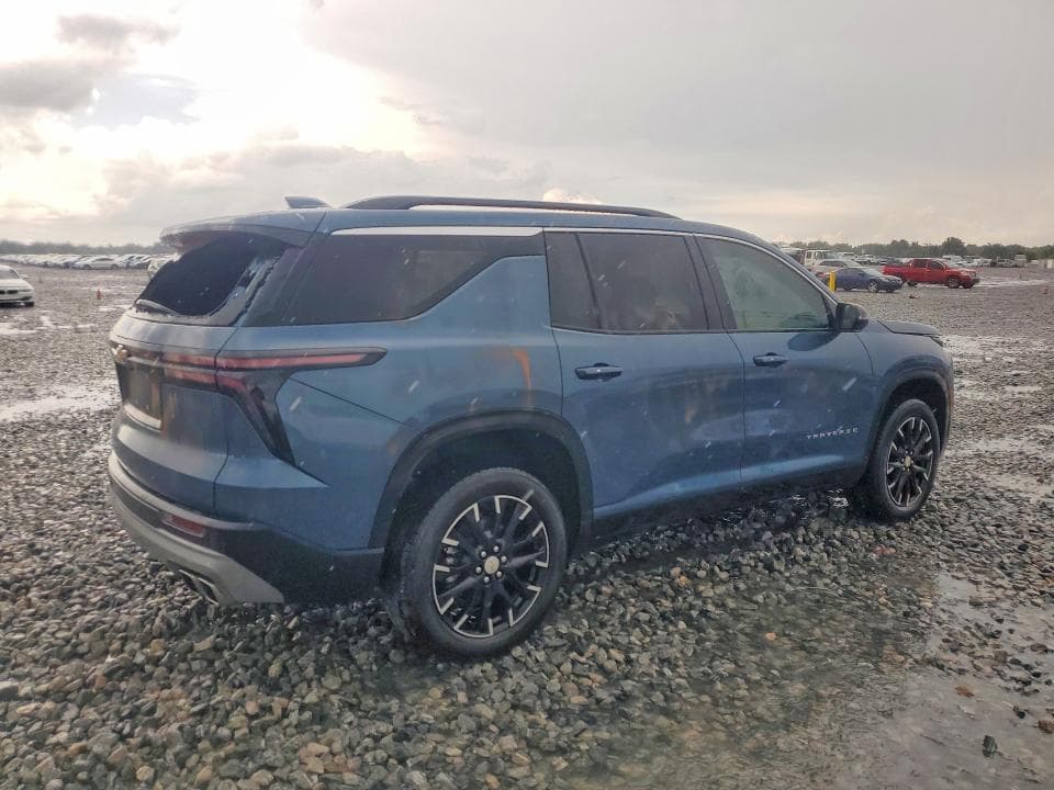 2025 CHEVROLET TRAVERSE LT 3