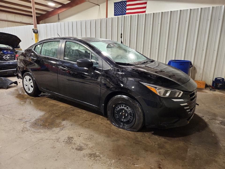 2024 NISSAN VERSA S 4