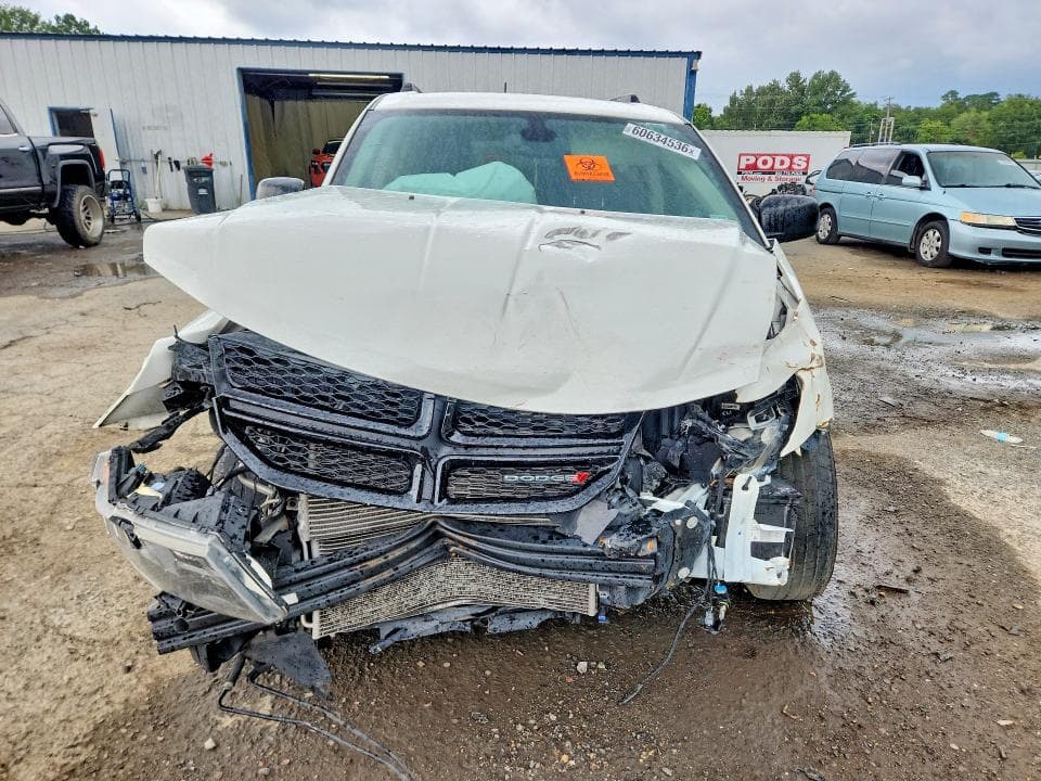 2020 DODGE JOURNEY SE 5