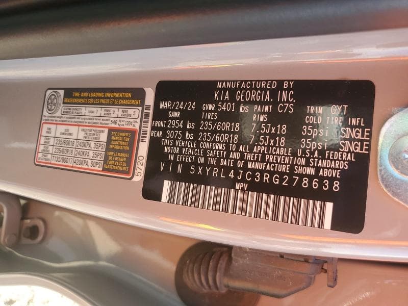 2024 KIA SORENTO S 12