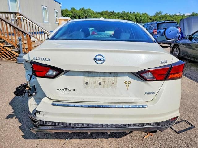 2019 NISSAN ALTIMA SR 6
