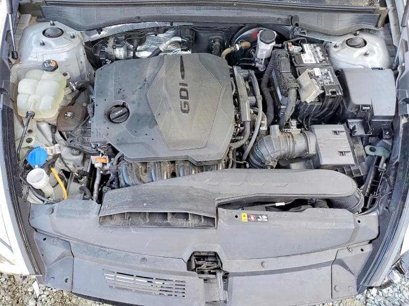 2021 HYUNDAI SONATA SE 11