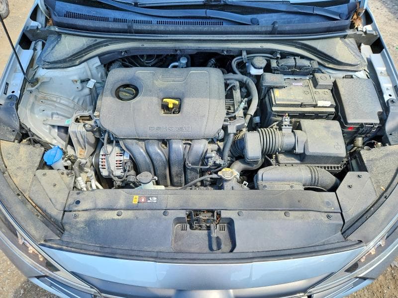 2020 HYUNDAI ELANTRA SE 11