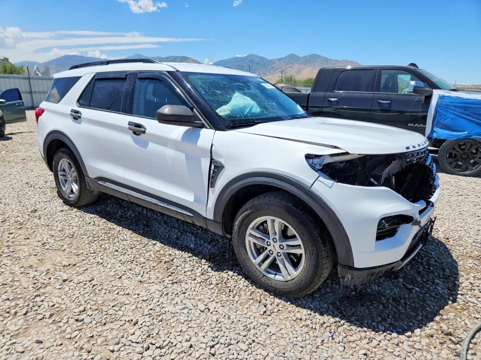 2023 FORD EXPLORER XLT 4