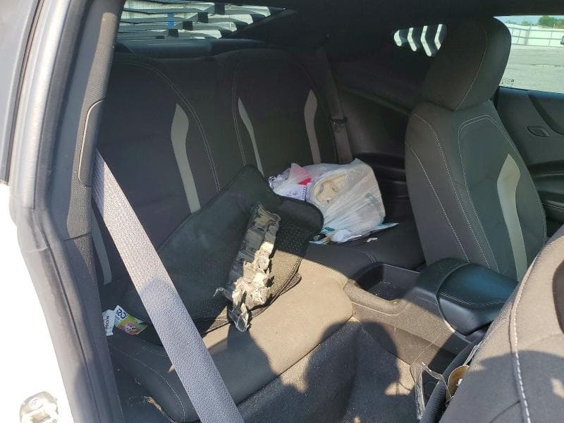 2019 CHEVROLET CAMARO LS 10