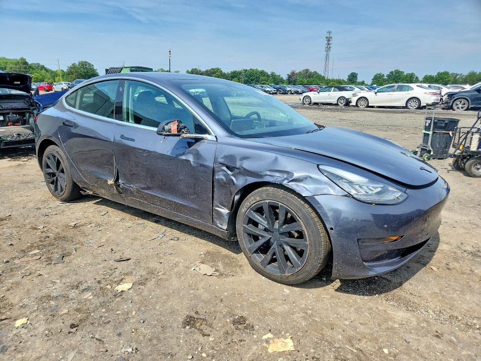 2020 TESLA MODEL 3 4