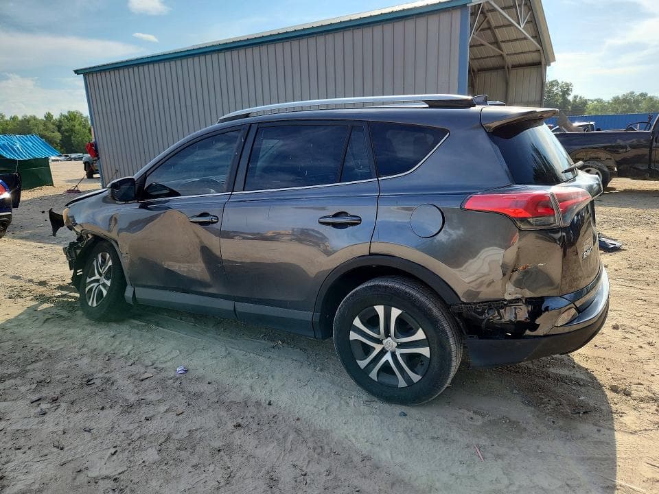2017 TOYOTA RAV4 LE 2