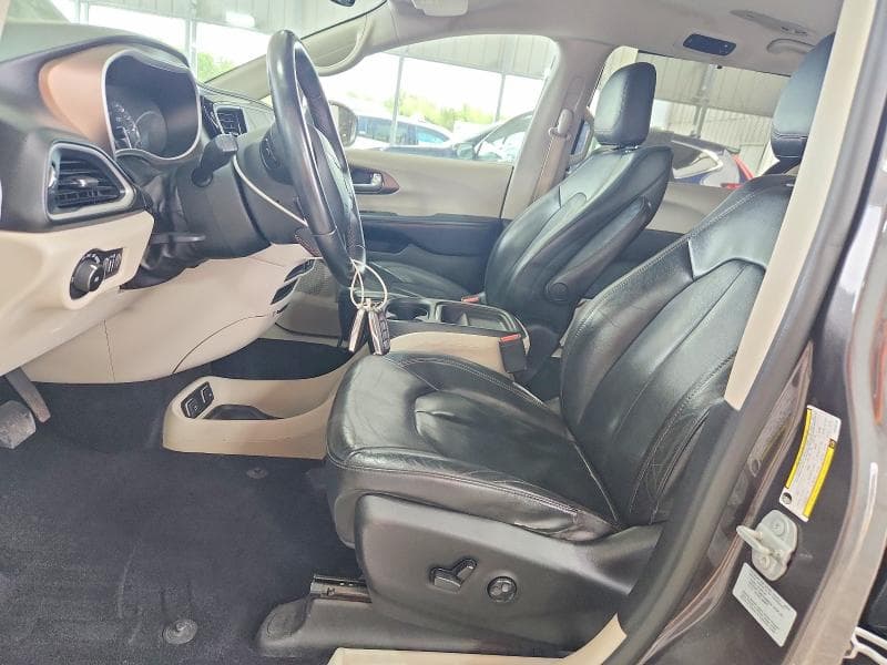 2017 CHRYSLER PACIFICA TOURING L 7