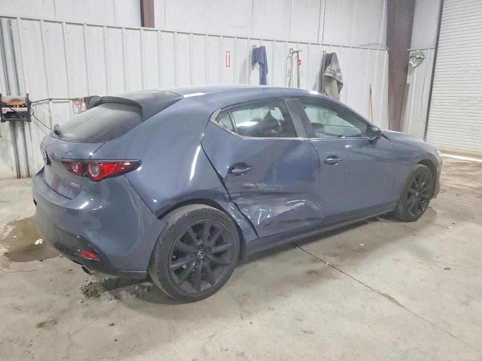 2023 MAZDA 3 PREFERRED 3